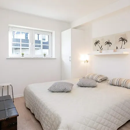 Xliv Apartment